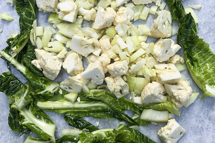 Ensalada de coliflor Ottolenghi paso 1